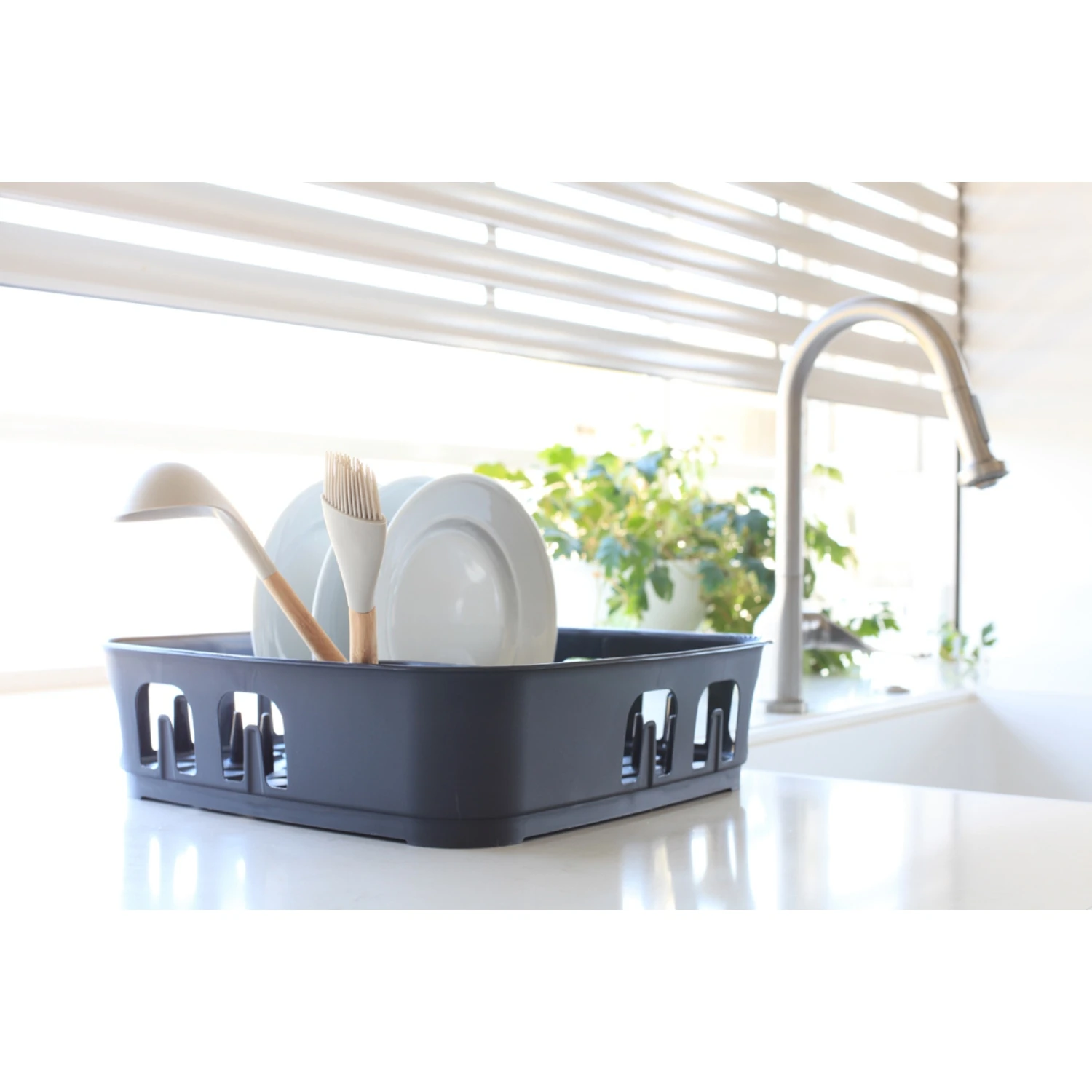 Curver Essentials Afdruiprek Antraciet 4 Curver Essentials Afdruiprek Antraciet - Afbeelding 2